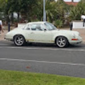 Meet your Posher, Daniel